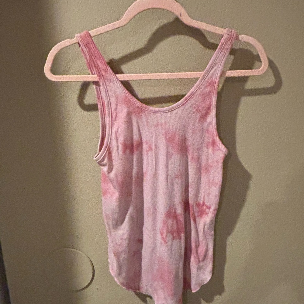 NWOT VS PINK Pink Tie-Dye Tank Top